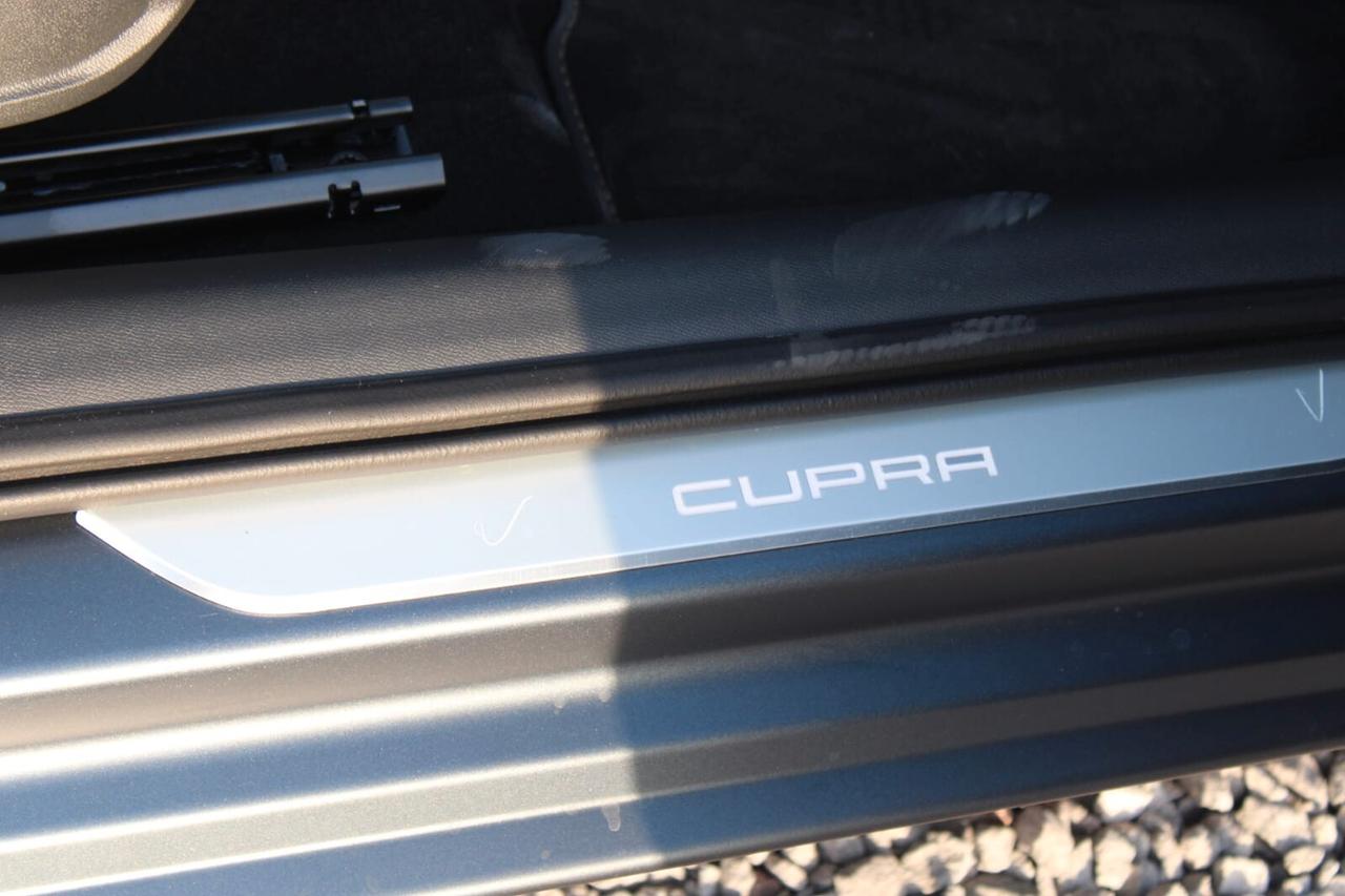 Cupra Leon 1.5 e-Hybrid 272 CV DSG VZ Extreme