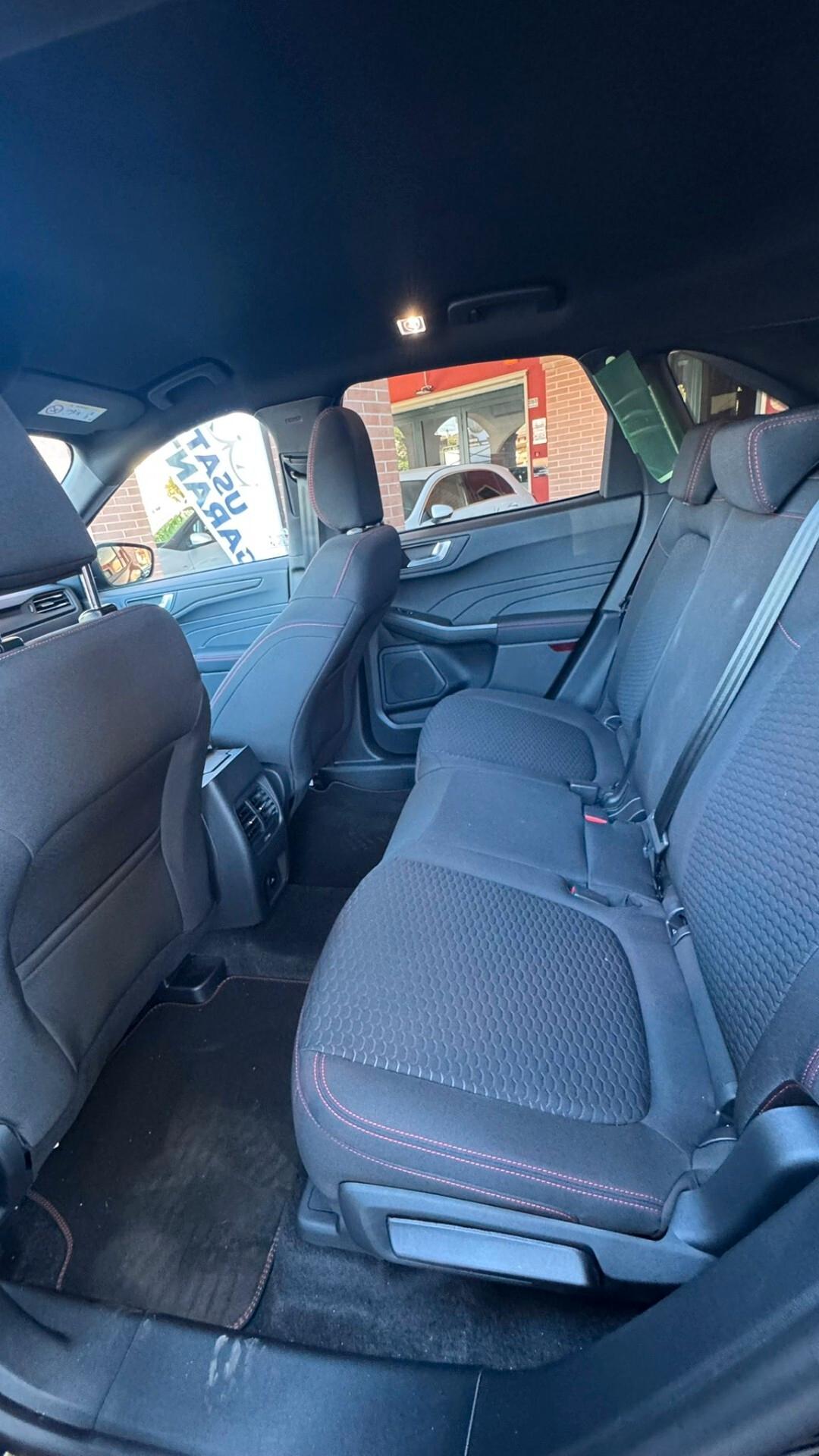 Ford Kuga 2.5 Full Hybrid 190 CV CVT 2WD ST-Line