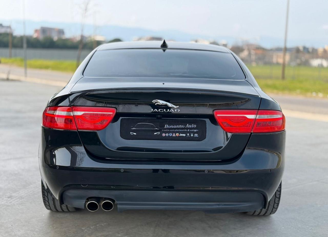 Jaguar XE 2.0 D Turbo R-Sport