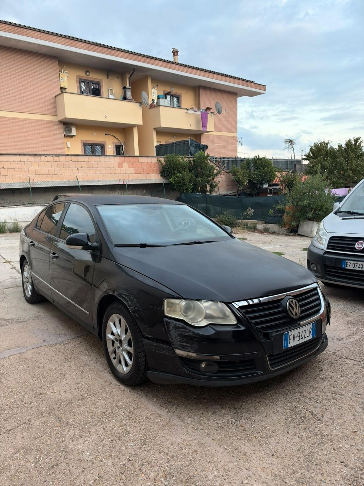 Volkswagen Passat 2.0 16V TDI Sportline 140 cv, MARCIANTE, MOTORE SOSTITUITO, OK NEOPATENTATI, CARROZZERIA COME DA FOTO