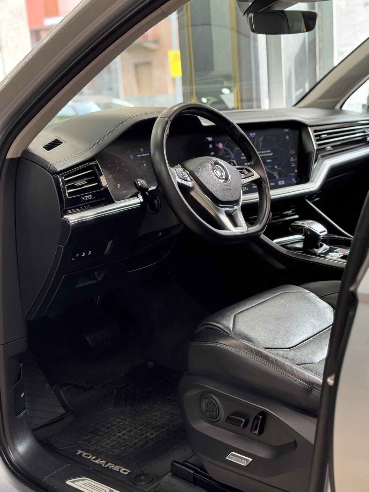 Volkswagen Touareg 3.0 V6 TDI 286 CV SCR Advanced