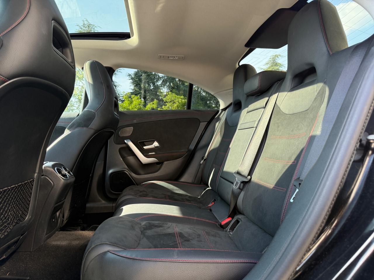 Mercedes-benz CLA 200 d Automatic AMG Line Premium Plus