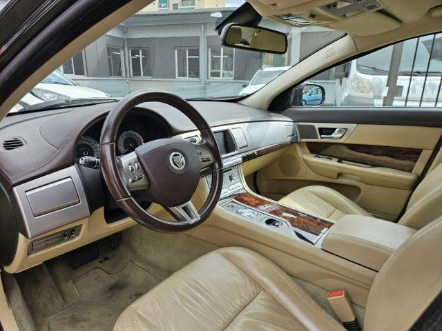 JAGUAR XF 3.0 D V6 Luxury