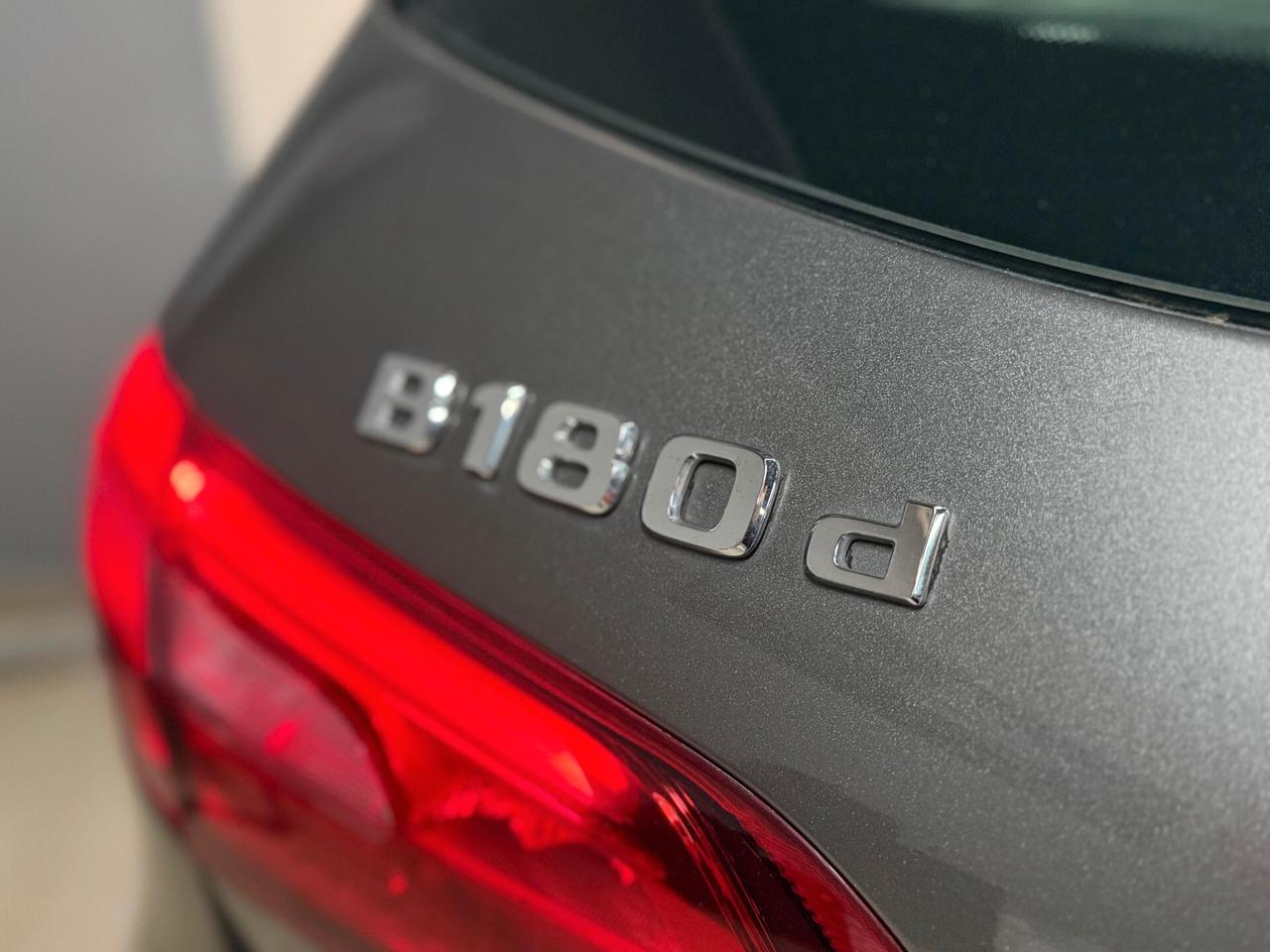 Mercedes-benz B 180 d Automatic Sport