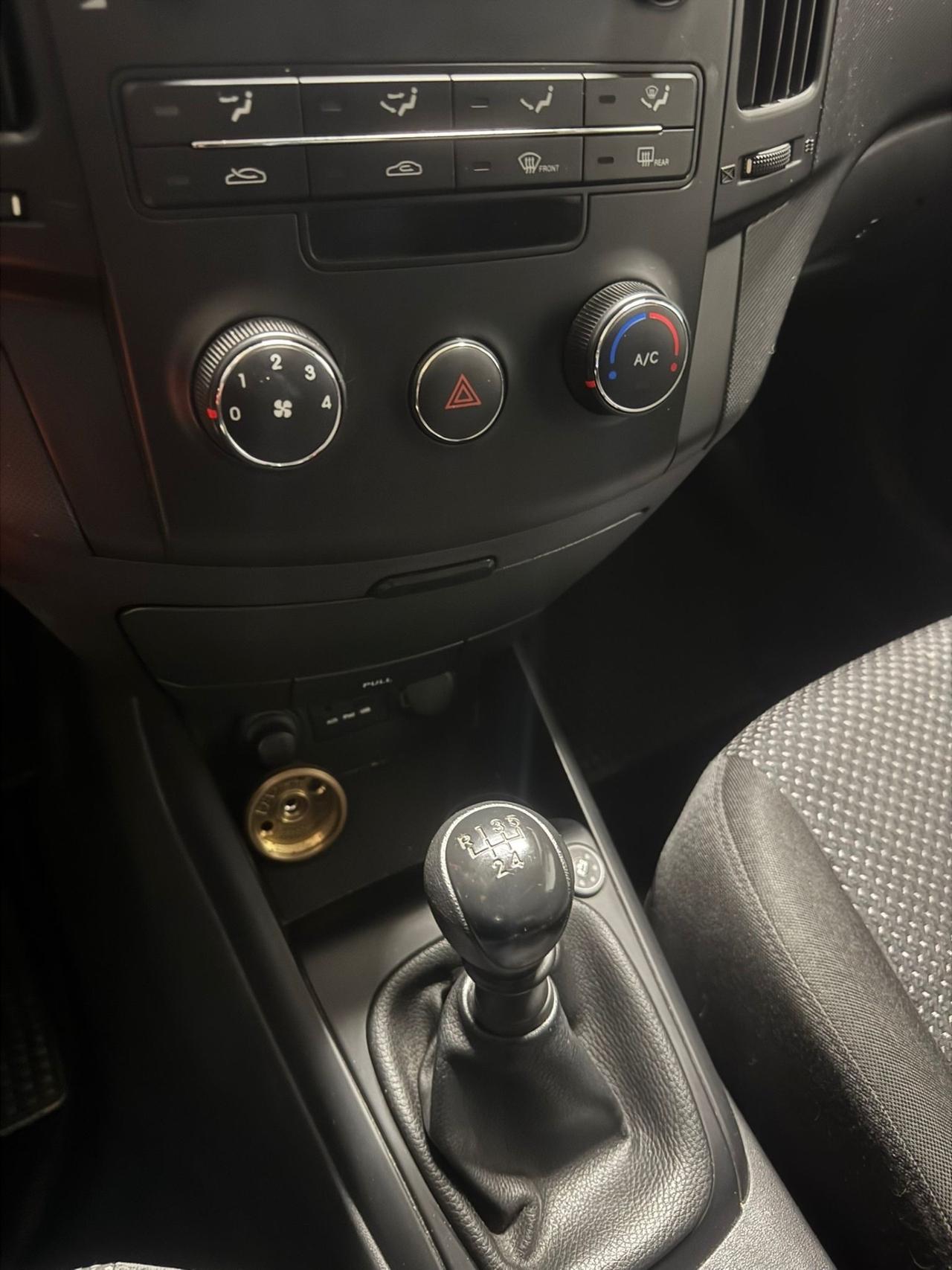 Hyundai i30 1.4 16V 109CV 5p. BlueDrive GPL 2009