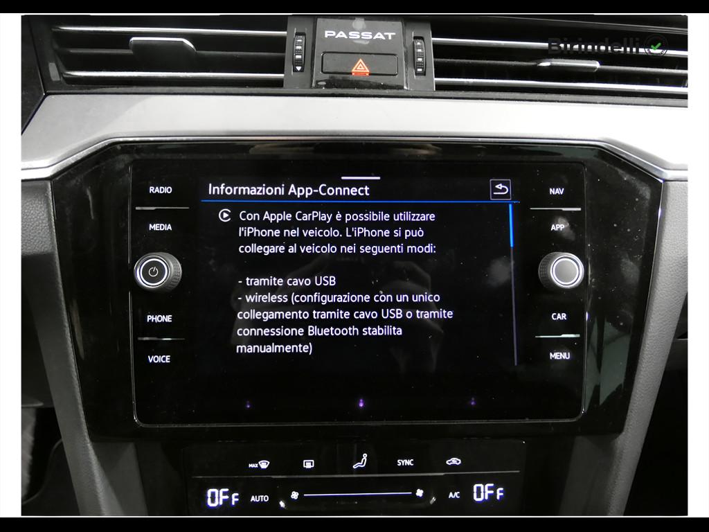 VOLKSWAGEN Passat 8ª serie - Passat Variant 2.0 TDI SCR EVO DSG Business