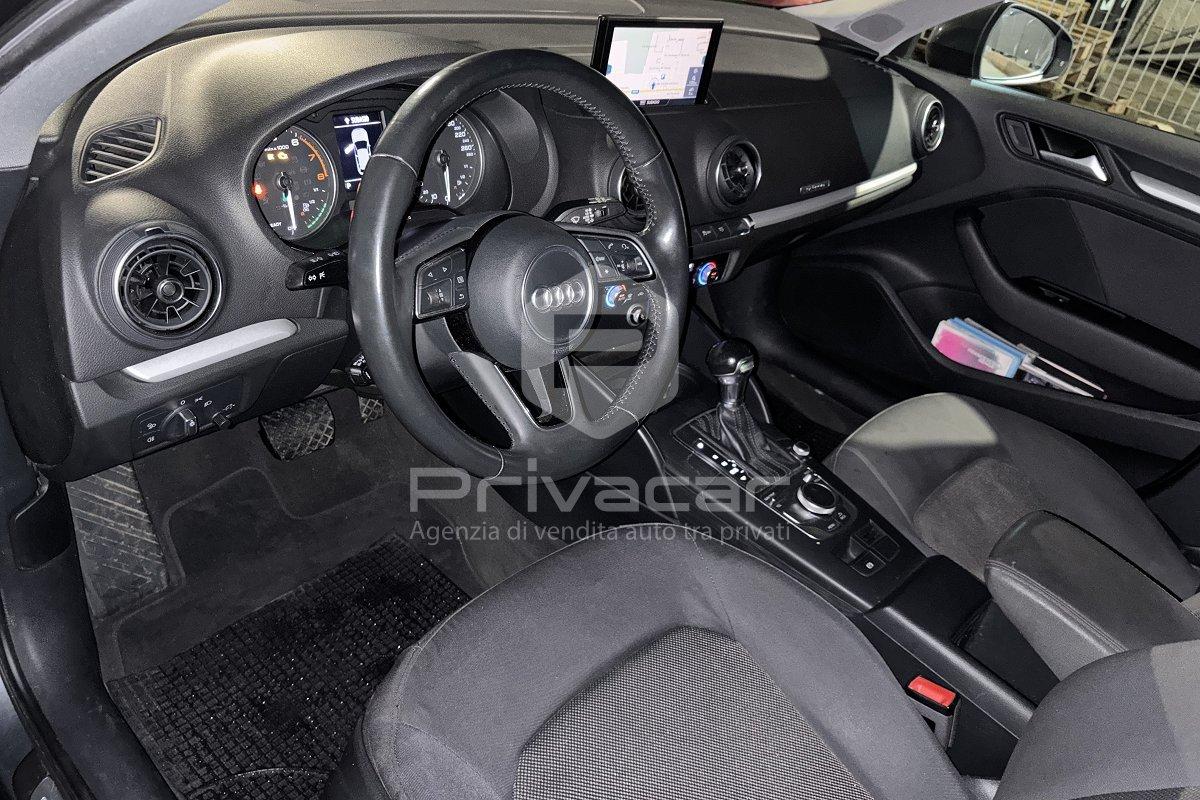 AUDI A3 SPB 1.4 TFSI S tronic g-tron Business