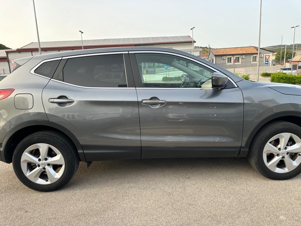 Nissan Qashqai 1.5 dCi Business