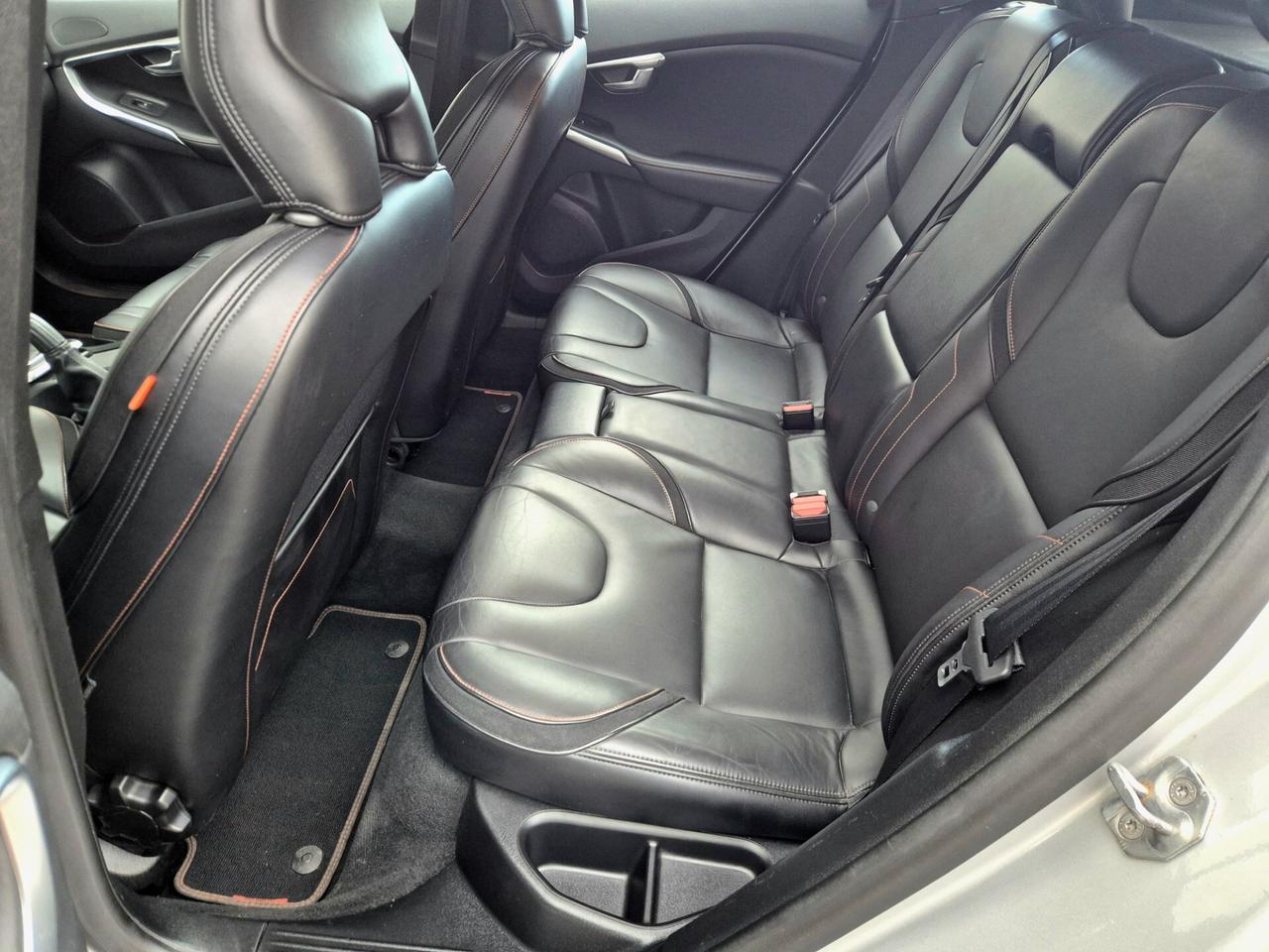 Volvo V40 D2 Geartronic Volvo Ocean Race