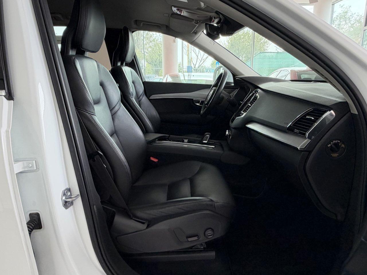 Volvo XC90 2.0 b5 Business Plus awd 7p.ti geartronic my20