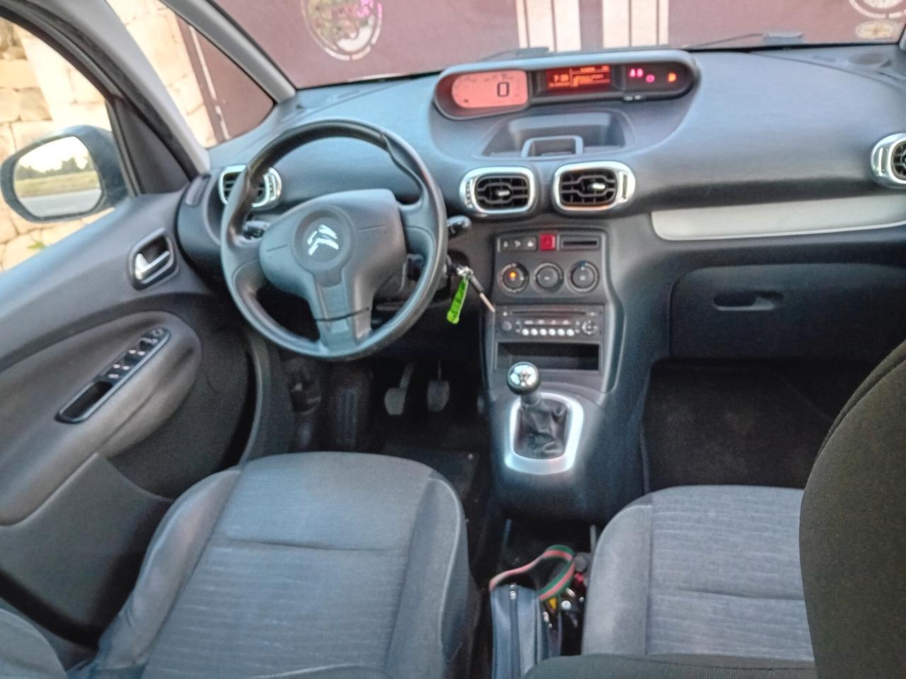 Citroen C3 Picasso C3 Picasso 1.6 hdi n1