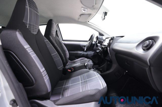 PEUGEOT 108 VTi 68 ETG 5 PORTE ALLURE NEOPATENTATI AUTOMATICA