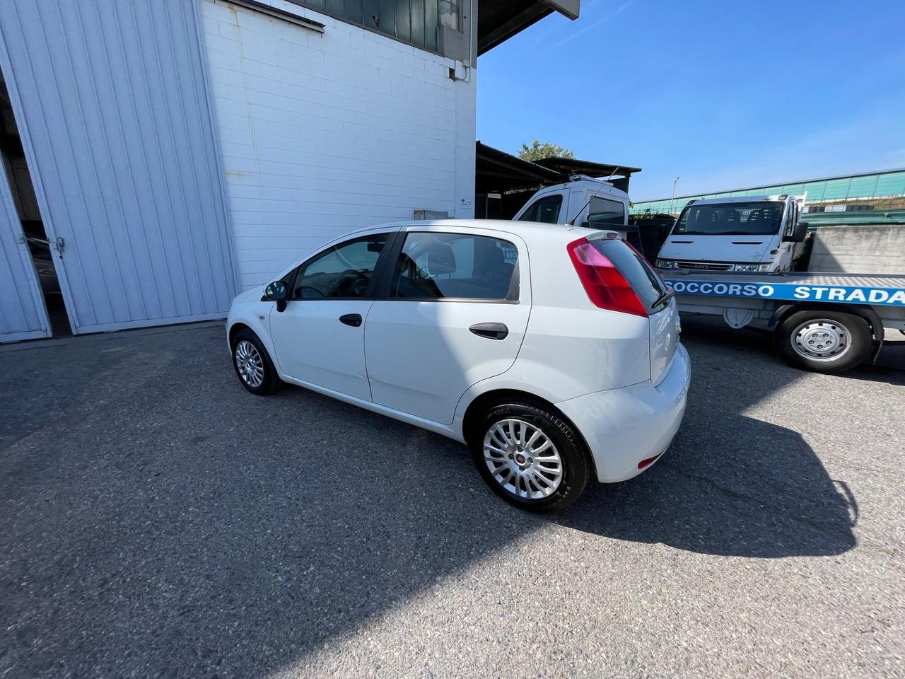 Fiat Punto 1.3 MJT II 75 CV 5 porte Lounge