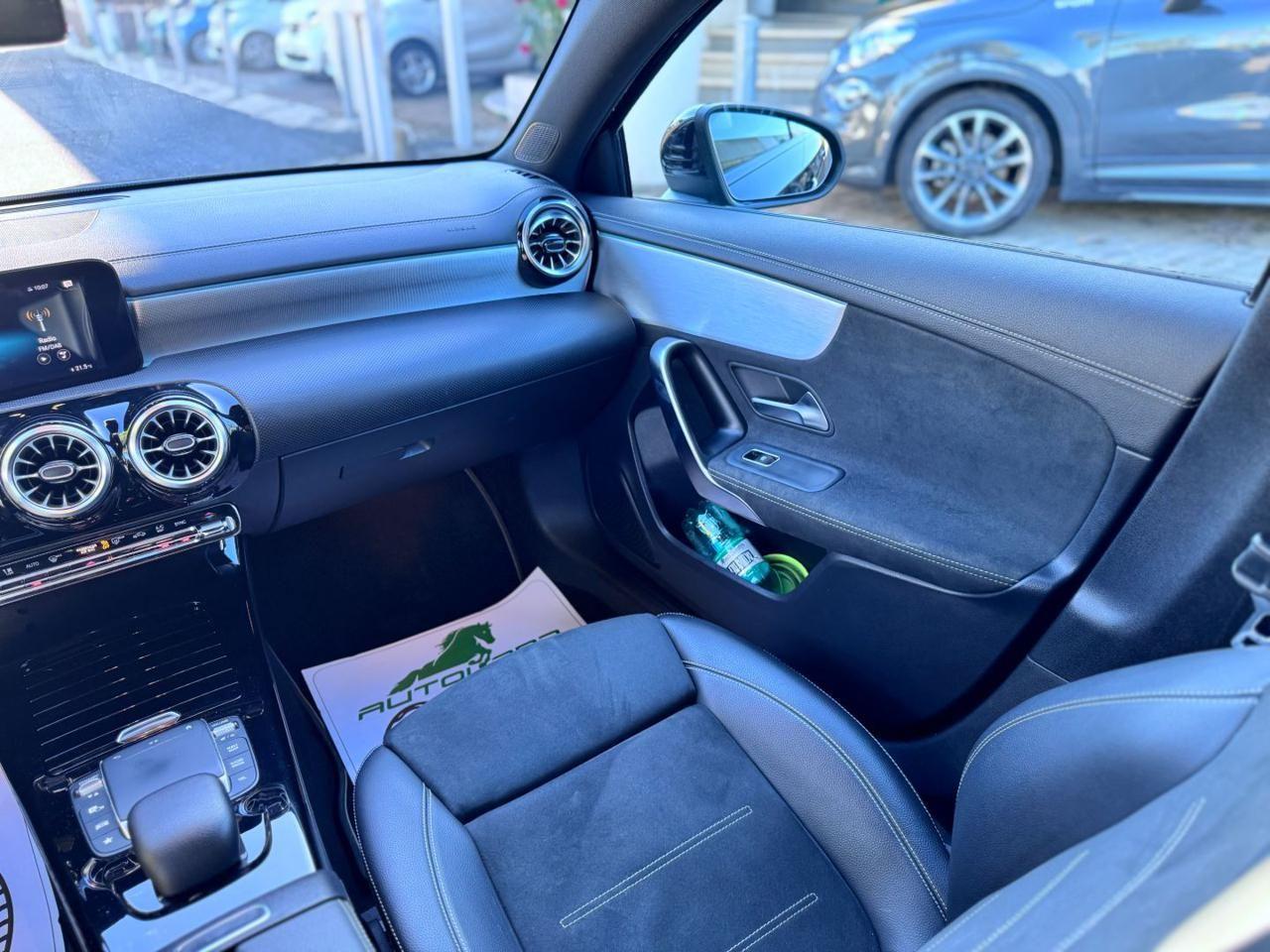 MERCEDES-BENZ A 180 d Automatic Premium 116Cv