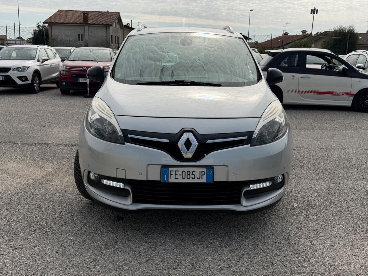 Renault Scenic Scénic dCi 110 CV 7 POSTI