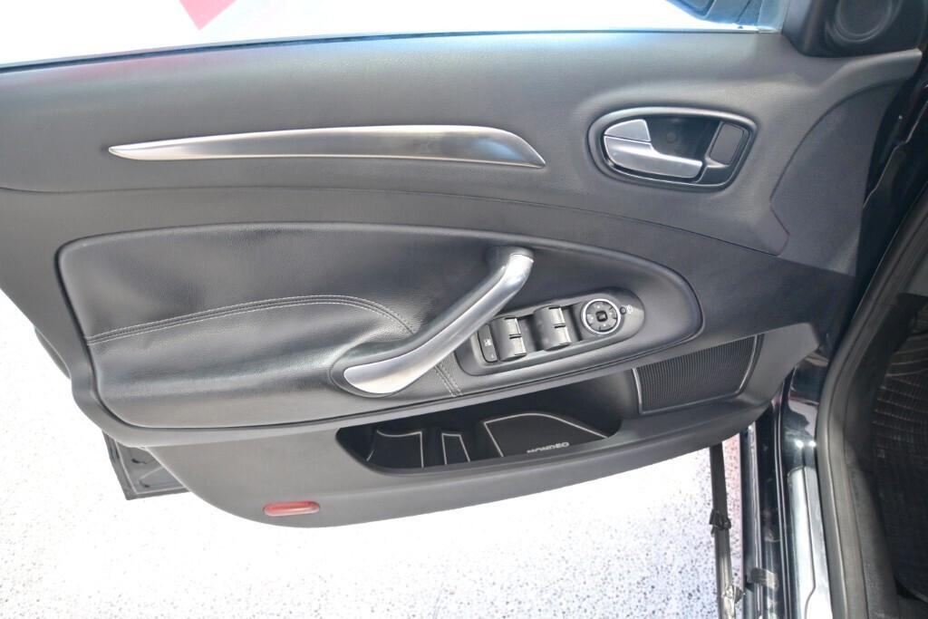 Ford Mondeo 2.0 TDCi 140 CV 4 porte Titanium DPF