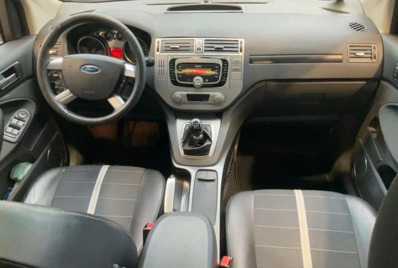 Ford Kuga 2.0 TDCi 136 CV 4WD Titanium