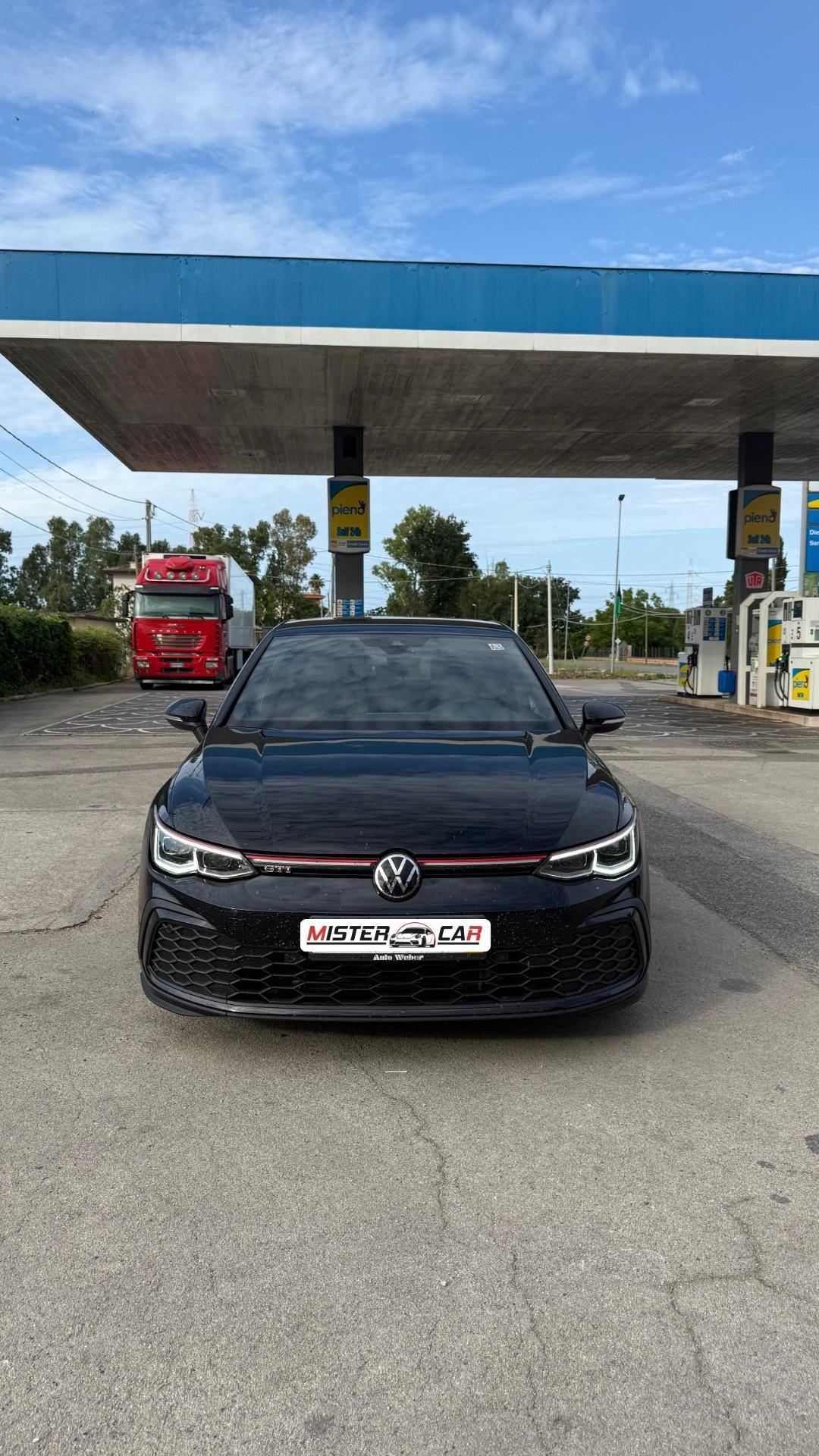 Volkswagen Golf GTI 2.0 TSI