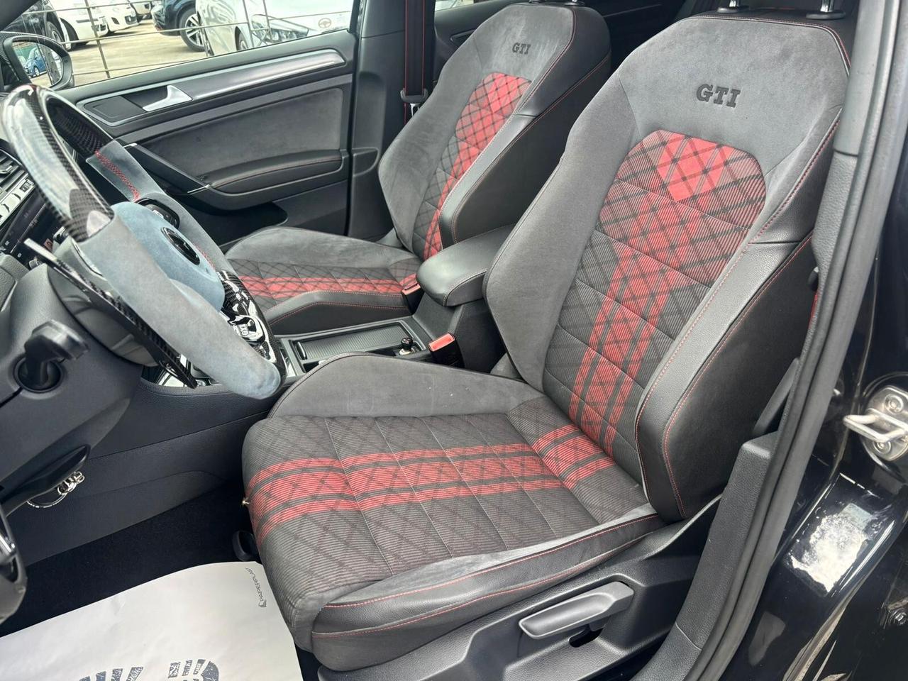 Volkswagen Golf GTI 2.0 TSI TCR DSG 5p. BlueMotion Technology