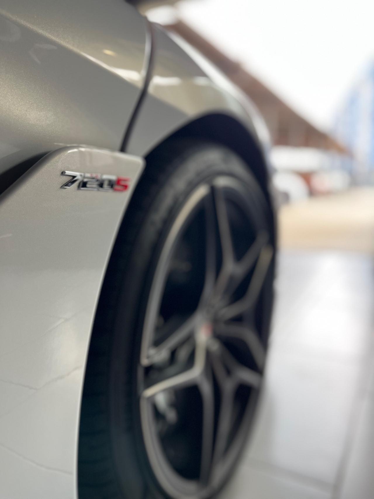 McLaren 720s Coupè