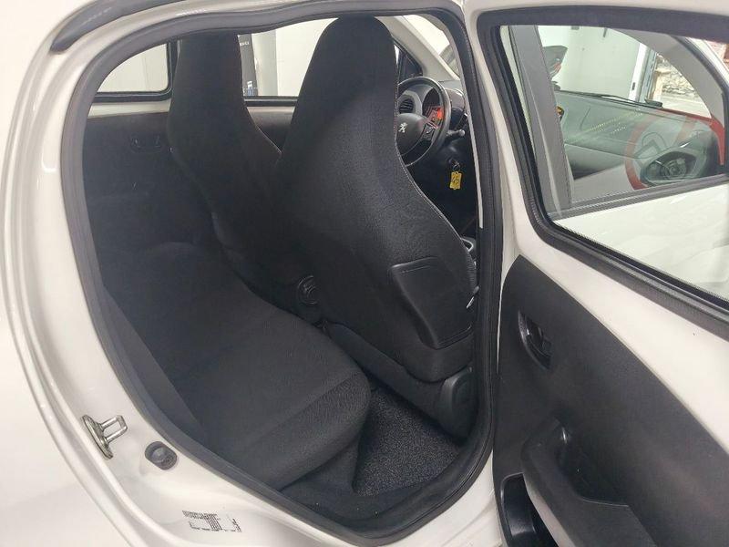 Peugeot 108 VTi 72 ETG 5 porte Allure AUTOMATICA