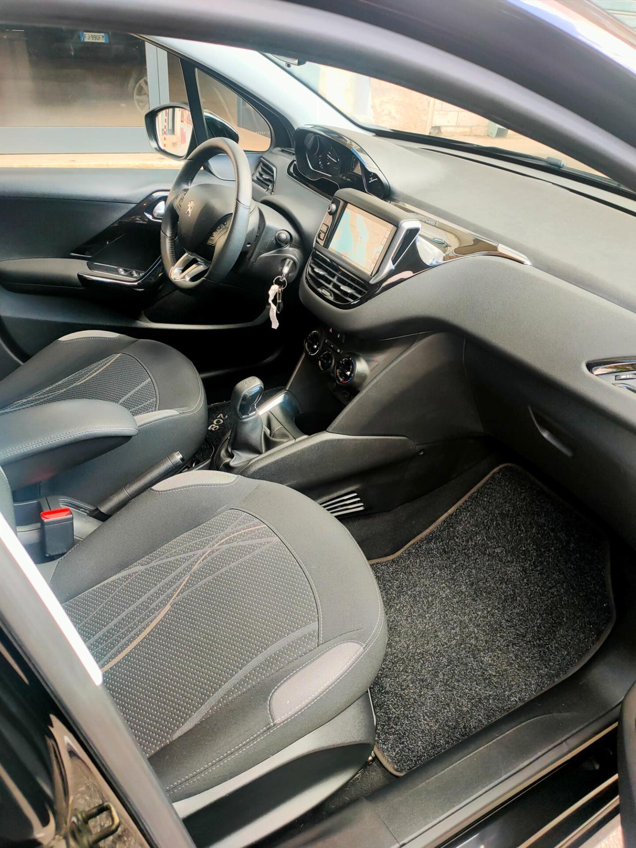 Peugeot 208 1.4 HDi 68 CV 5 porte Active