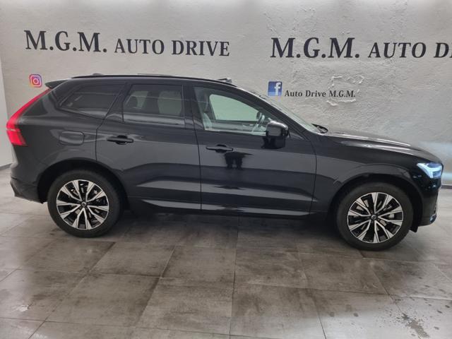 VOLVO XC60 B4 automatico Plus Dark