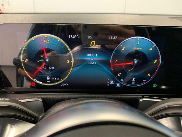 MERCEDES-BENZ GLB 200 d 7 Posti AMG Premium Tetto Apribile