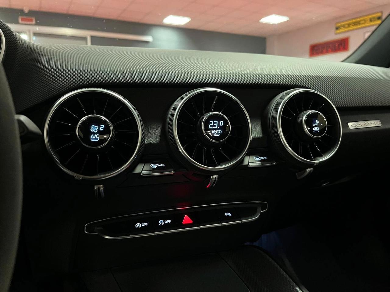 Audi TT RS Coupé 2.5 TFSI quattro S tronic