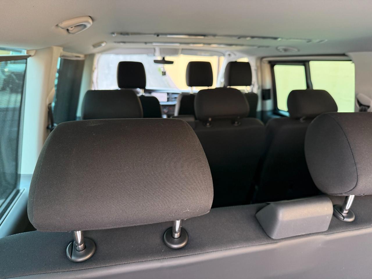 Volkswagen Caravelle 2.0 TDI 150CV DSG PC "NUOVO - 9 POSTI - 29000KM !!!"