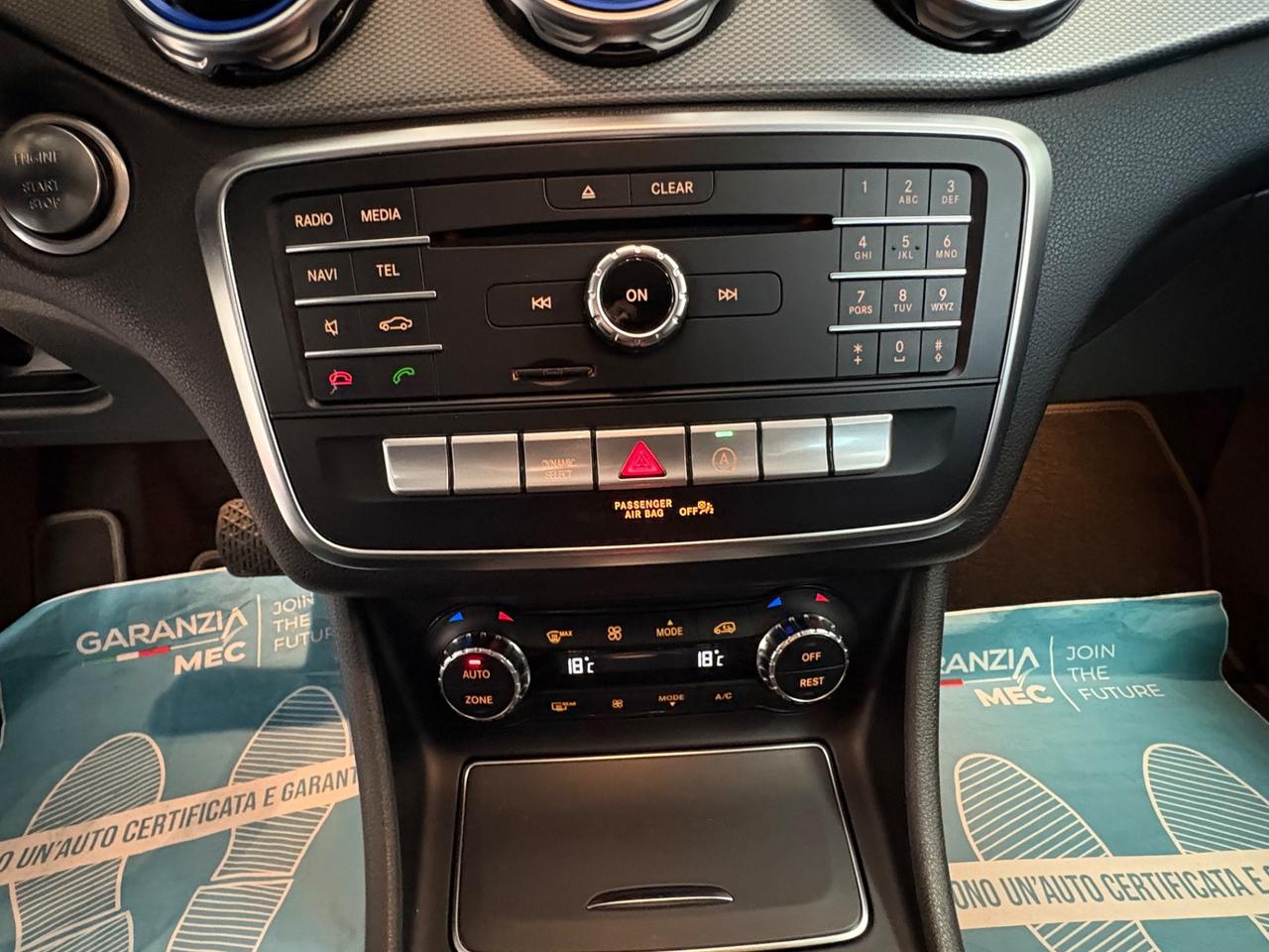 Mercedes GLA 180 1.6 benzina 122cv 2019 km 62000