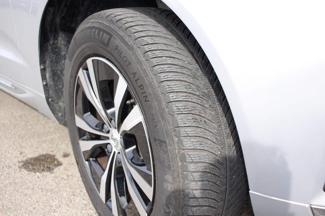 Volvo XC60 2.0 t6 recharge phev Inscription Expression awd auto