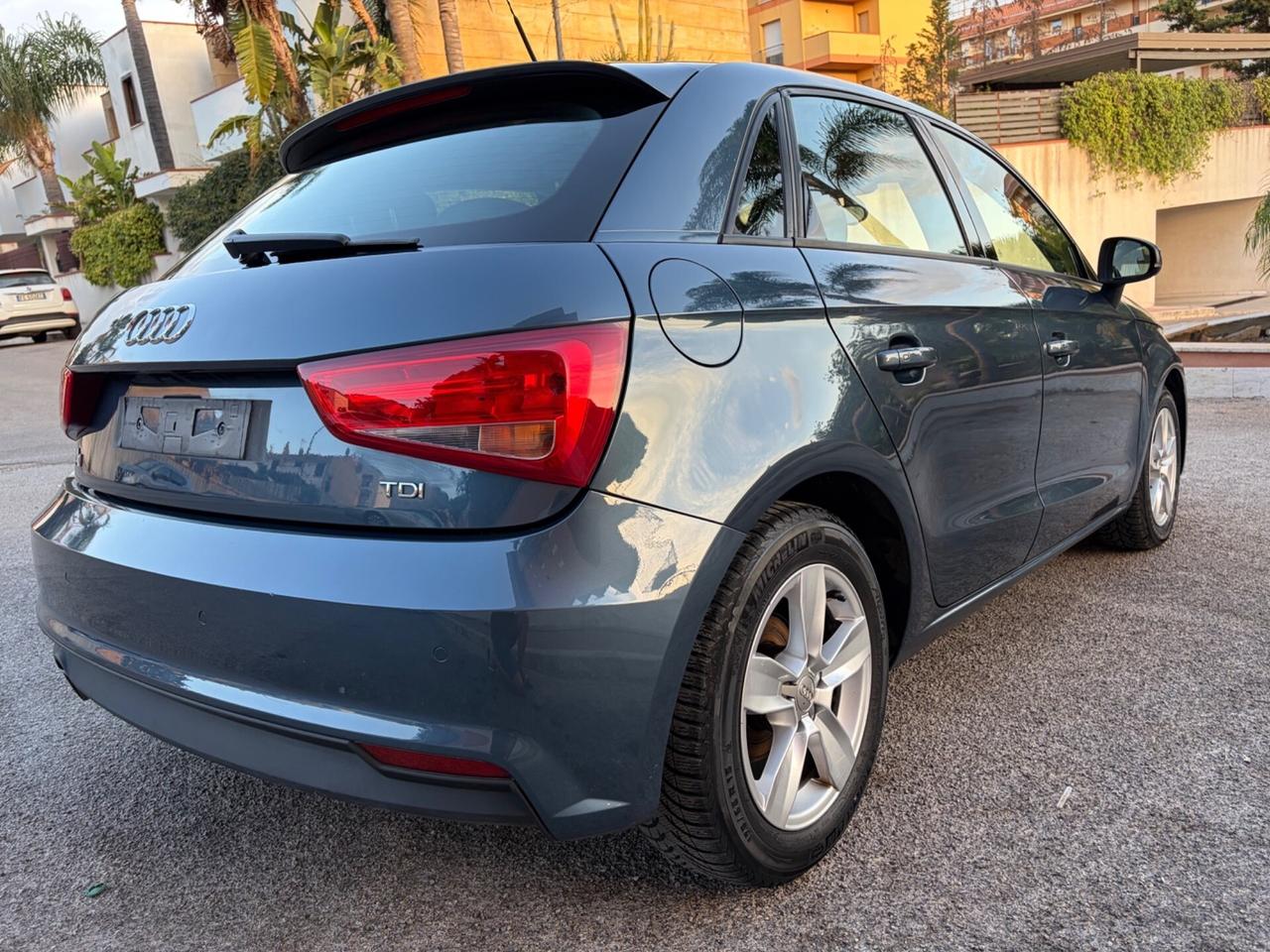 Audi A1 SPB 1.4 TDI Admired