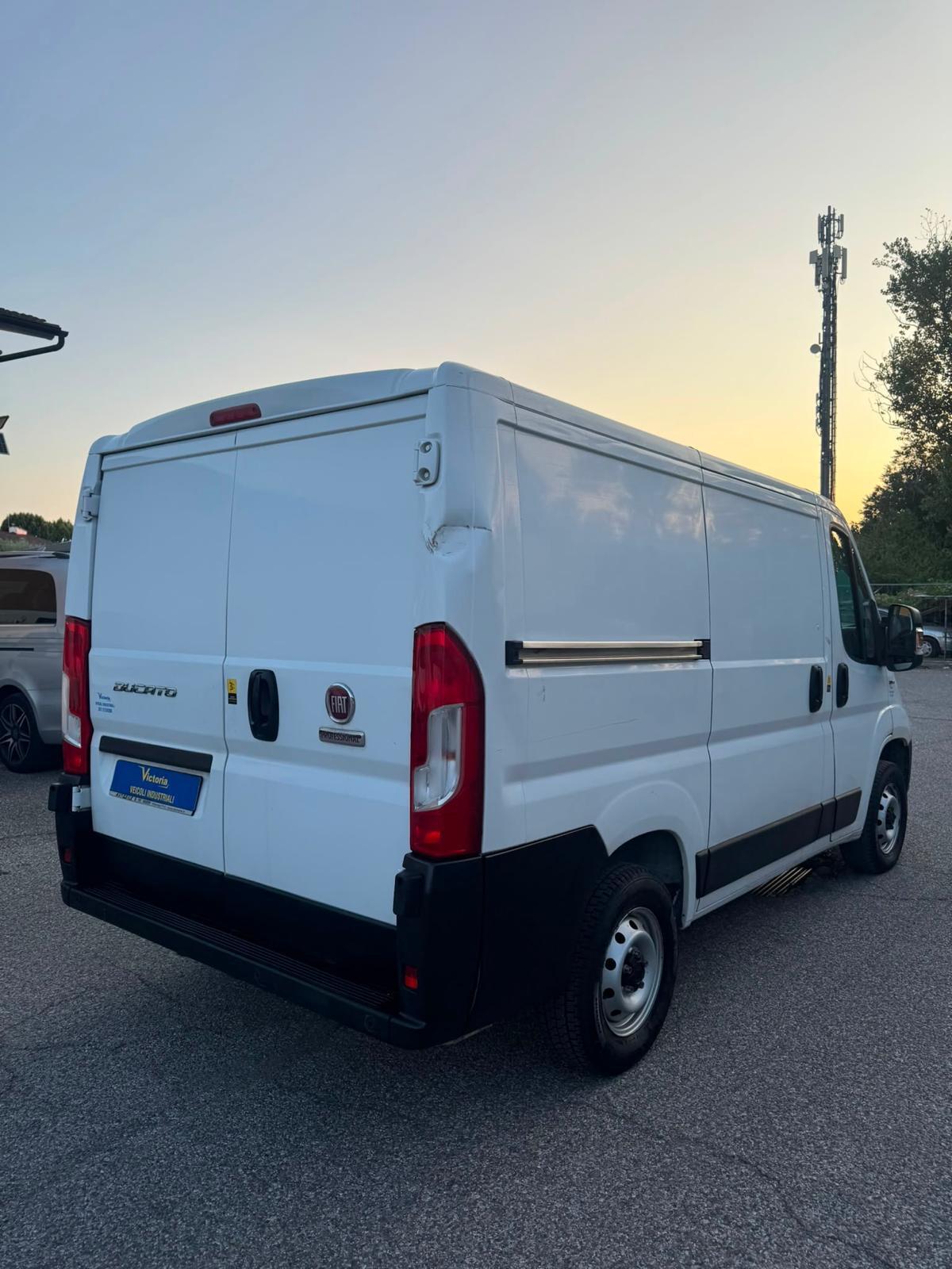 0701 FURGONE FIAT DUCATO 2020