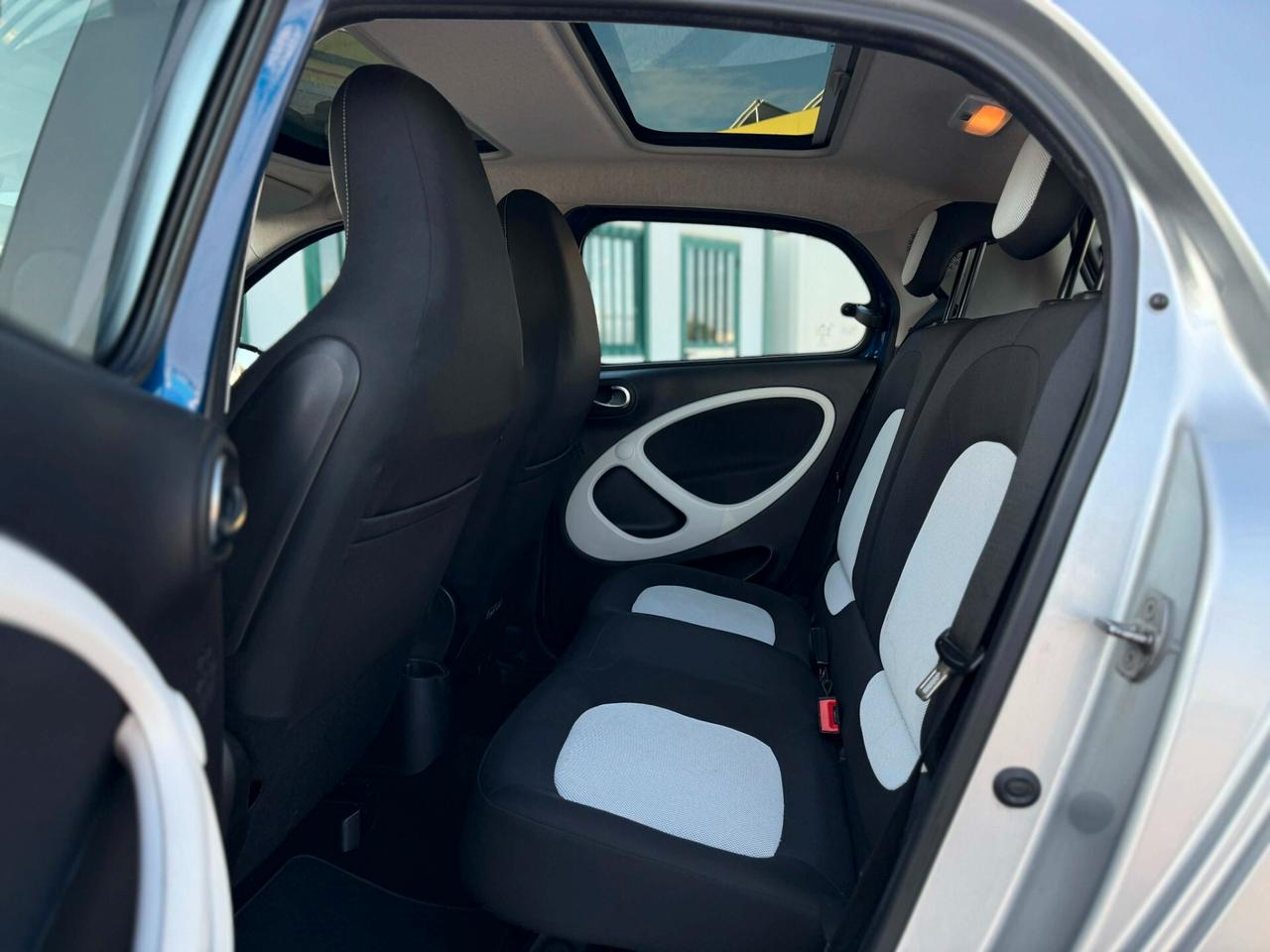 Smart ForFour 70 1.0 Passion