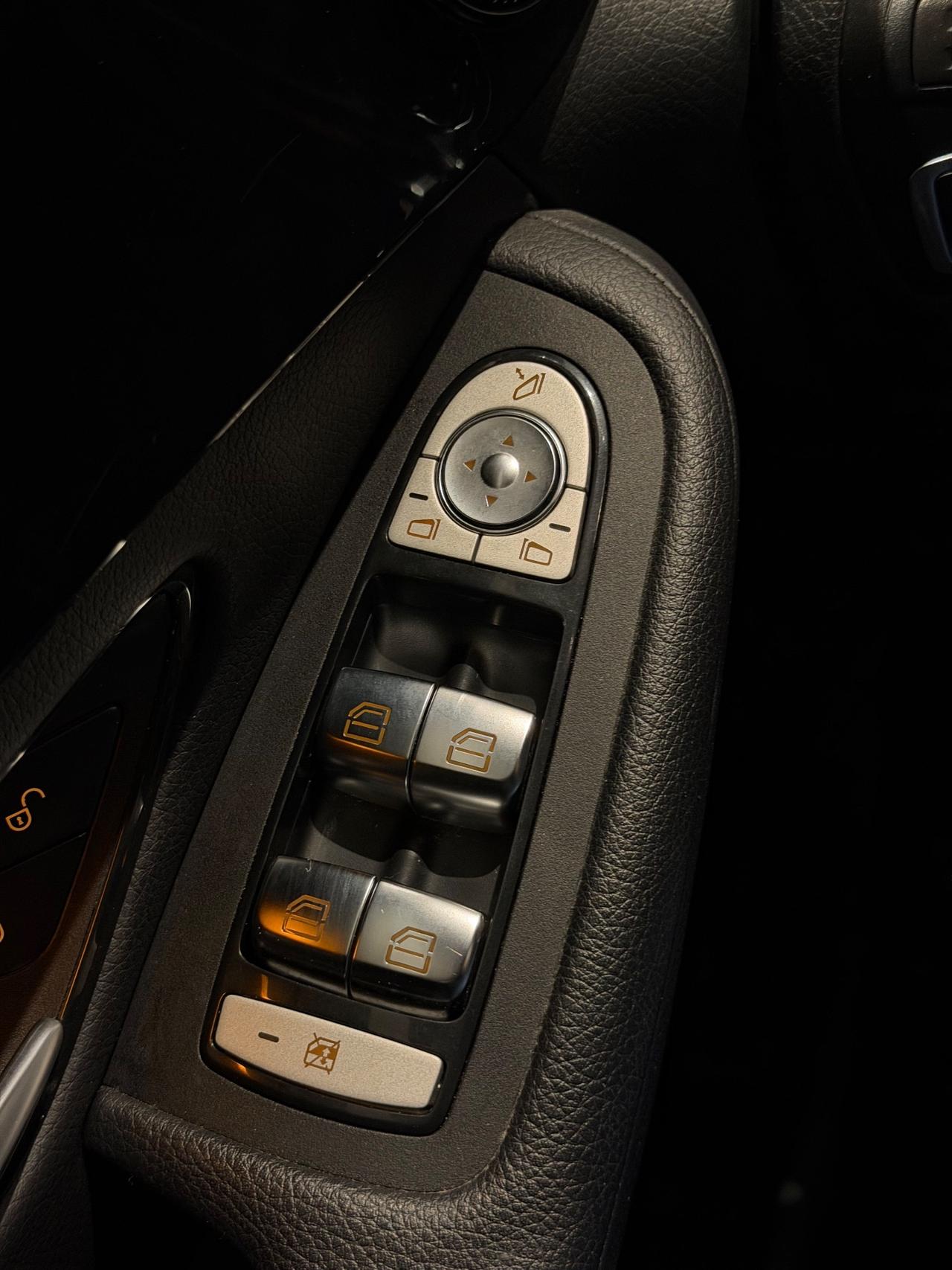 Mercedes GLC 220d 194CV 4Matic Sport Restyling