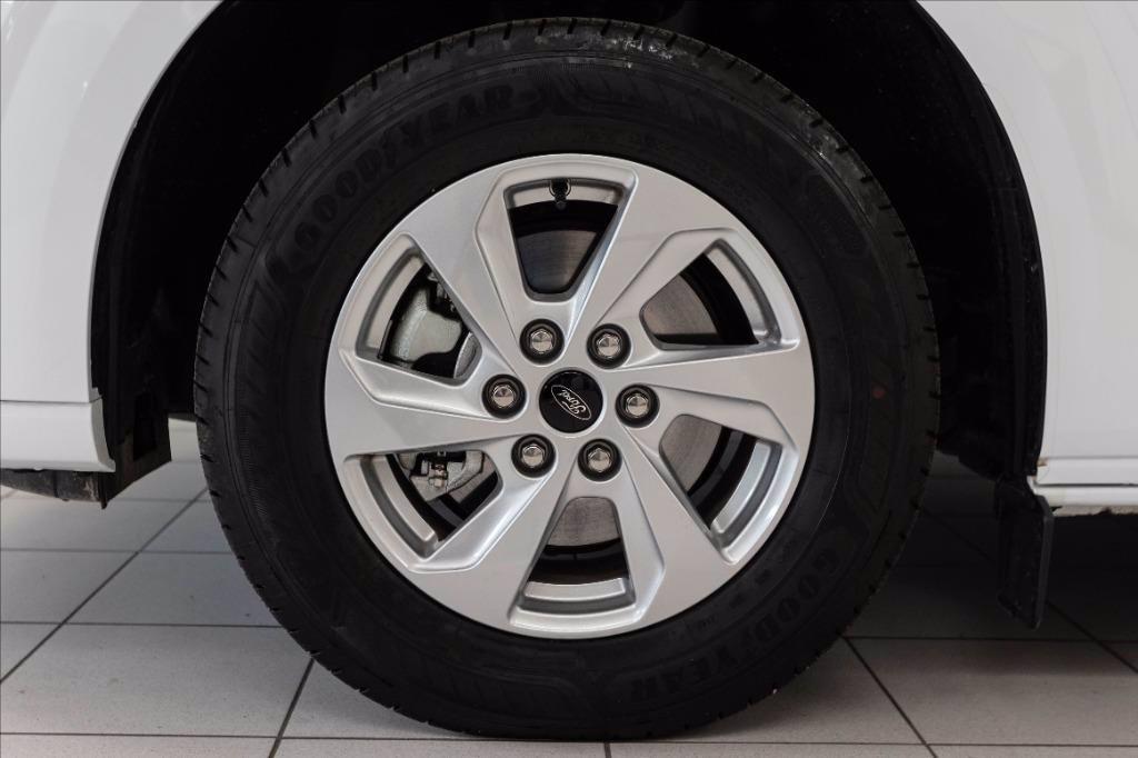 FORD transit custom V710 320 2.5 Duratec phev 233cv Titanium L1H1 del 2025