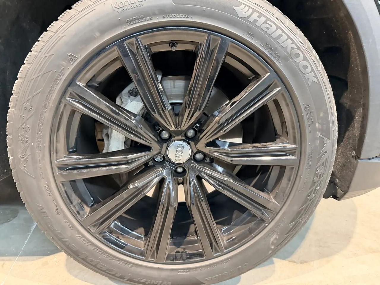 Audi Q8 50 TDI 286 CV quattro tiptronic Sport