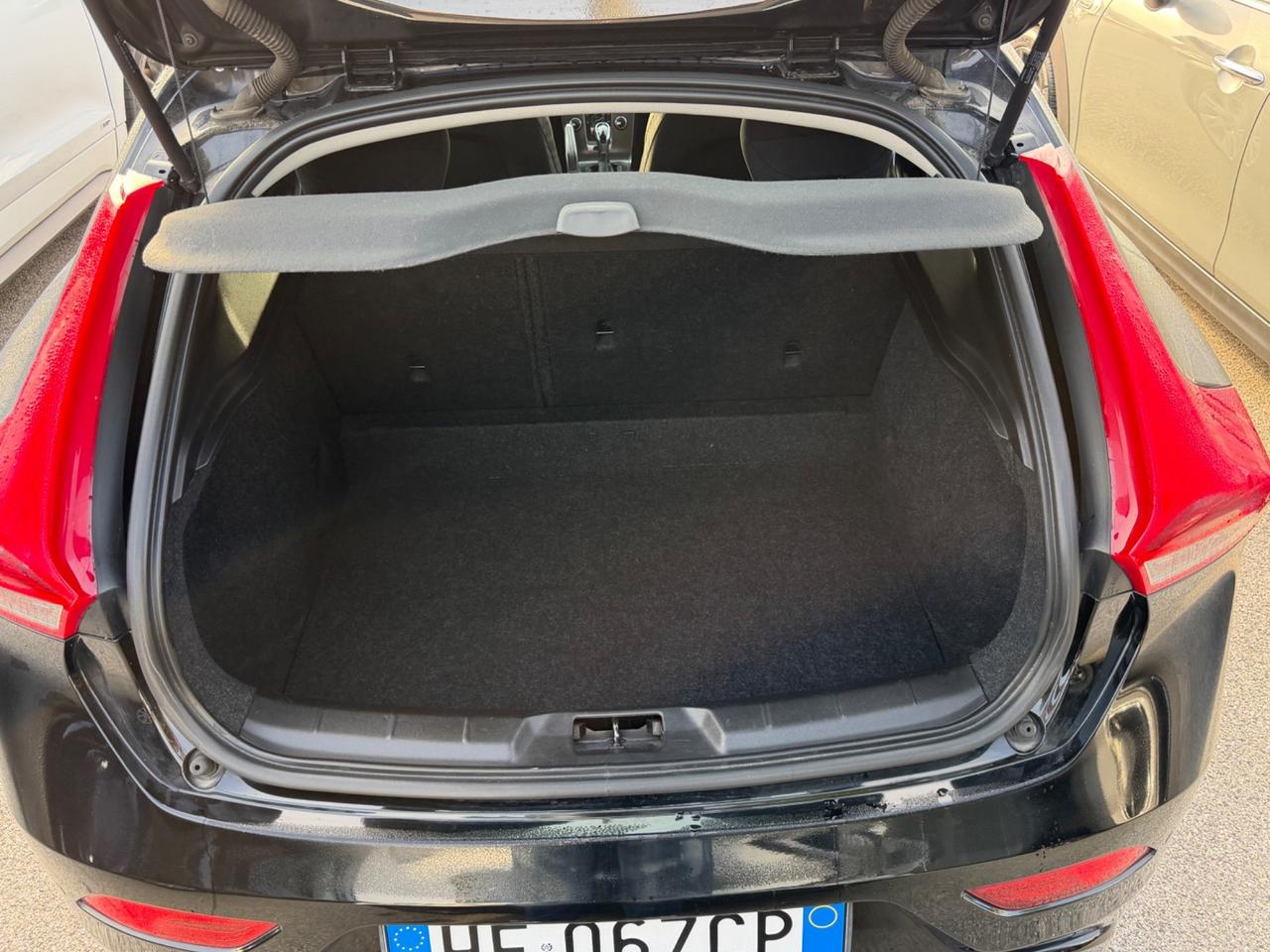 Volvo V40 D2 1.6 Powershift Summum