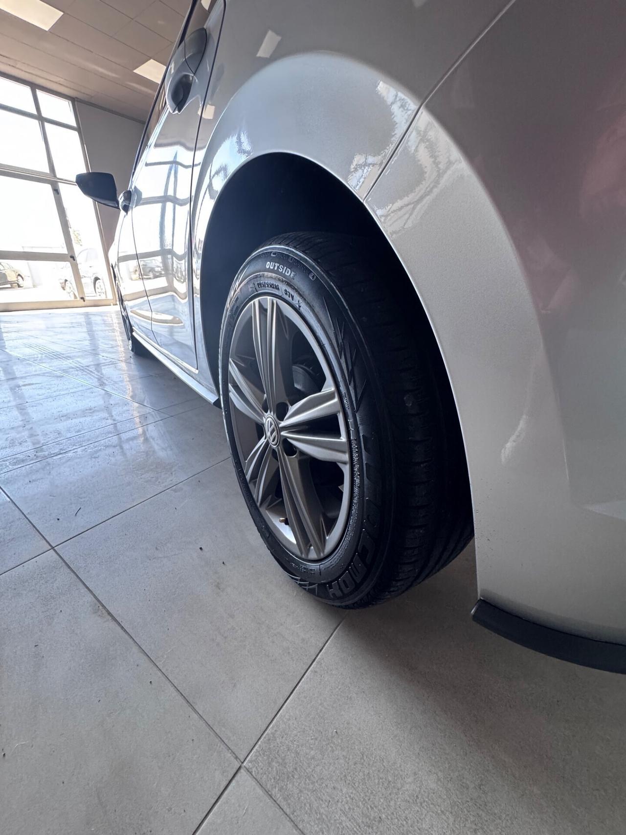 VOLKSWAGEN POLO R-LINE TGI METANO MY2020
