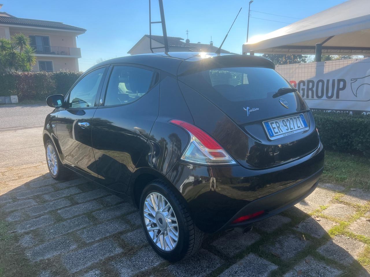 Lancia Ypsilon 1.2 69CV GPL Ecochic-2013"PERFETTA"