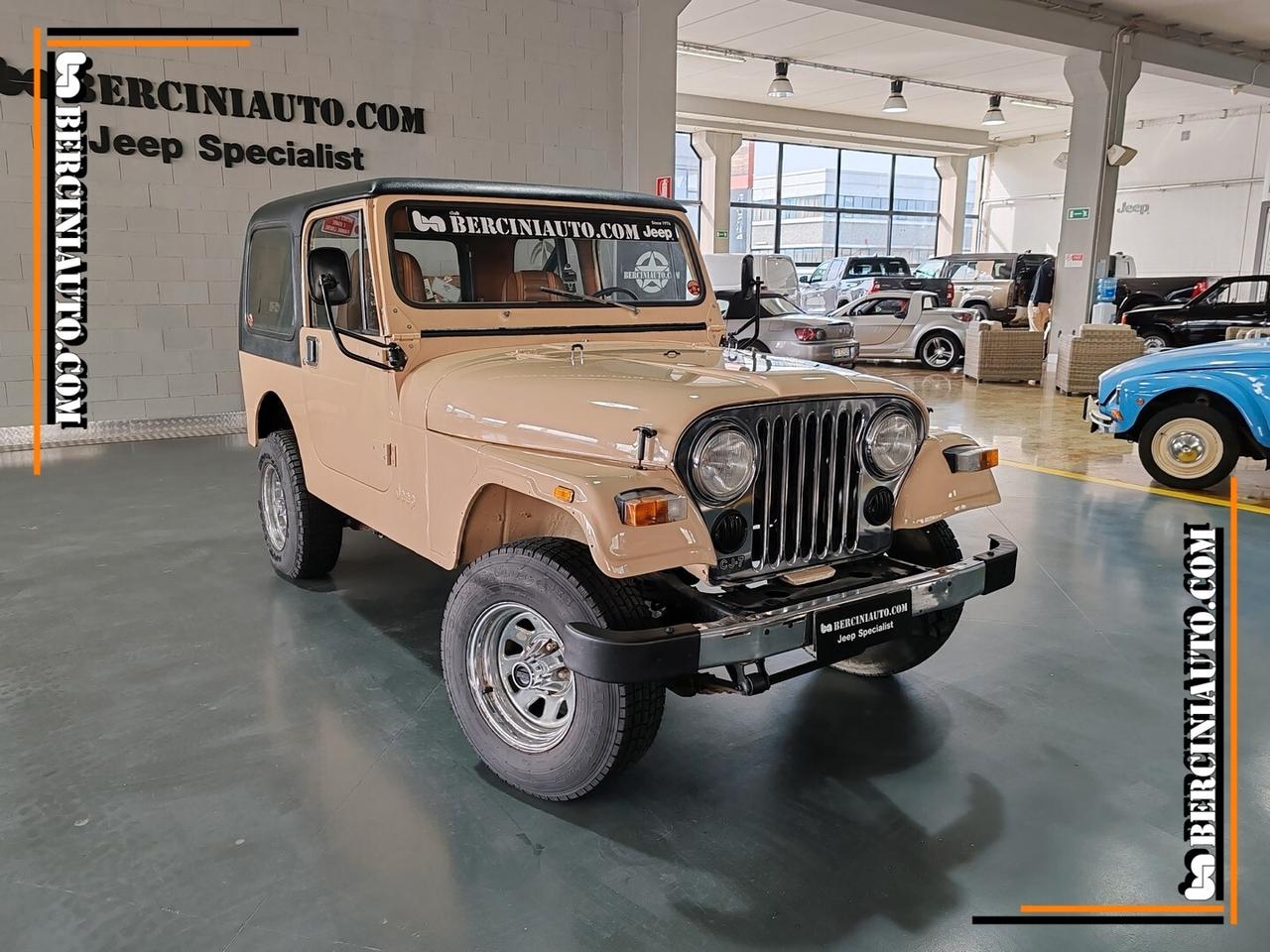 Jeep CJ-7 Laredo