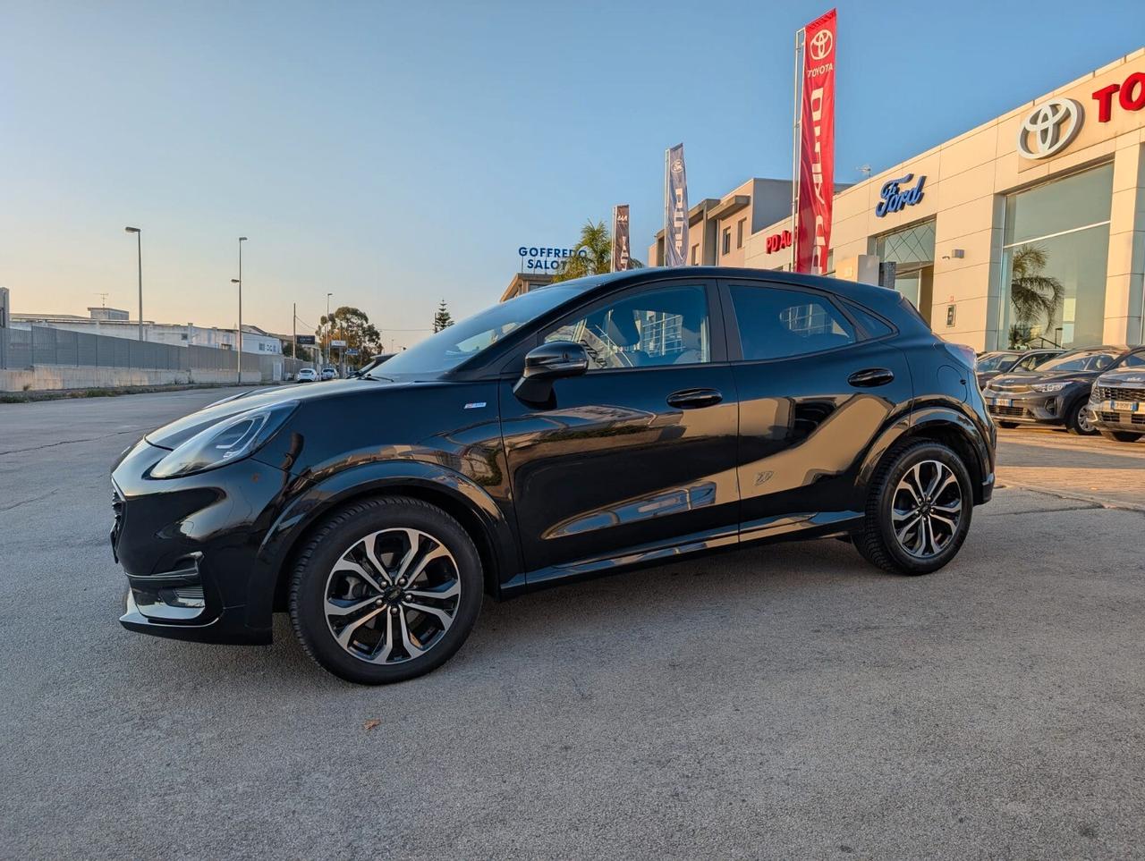 Ford Puma 1.0 EcoBoost Hybrid 125 CV S&S aut. ST-Line