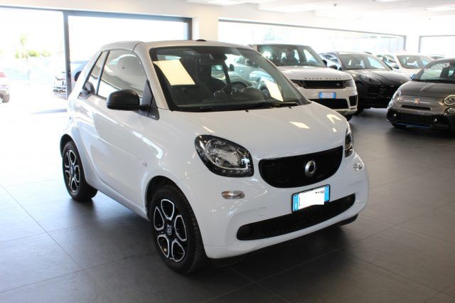 SMART ForTwo 1.0 70 CV Cabrio Passion