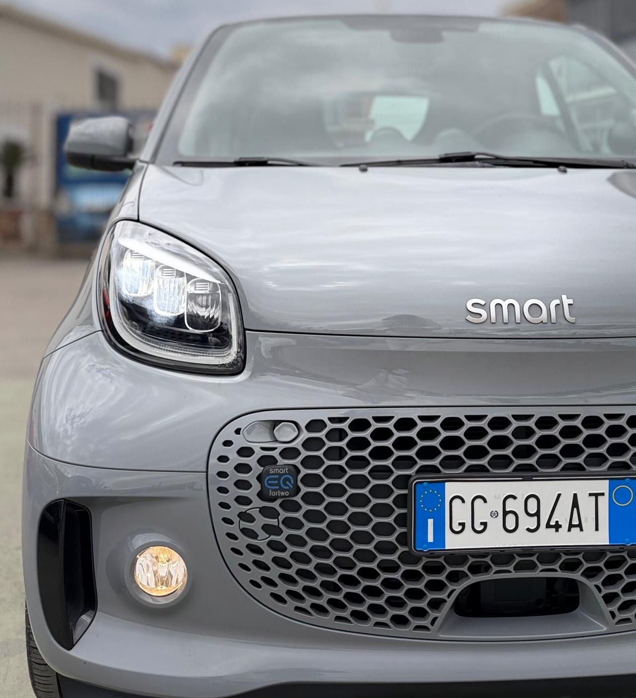 Smart ForTwo EQ Racingrey