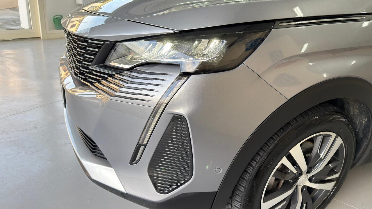 Peugeot 3008 Hybrid4 300 e-EAT8 Allure Pack