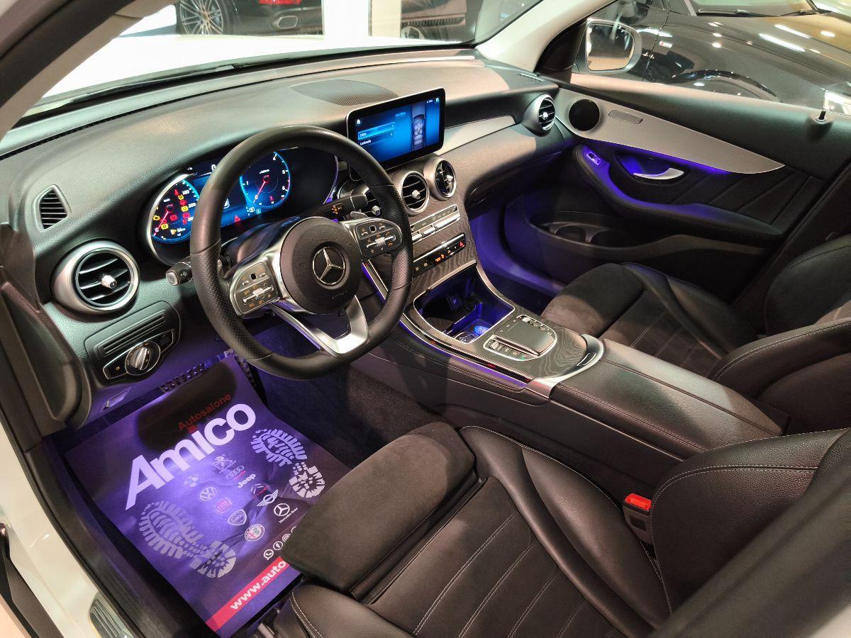 MERCEDES GLC 220 d 4Matic Premium Plus AMG Luci Ambient Gancio