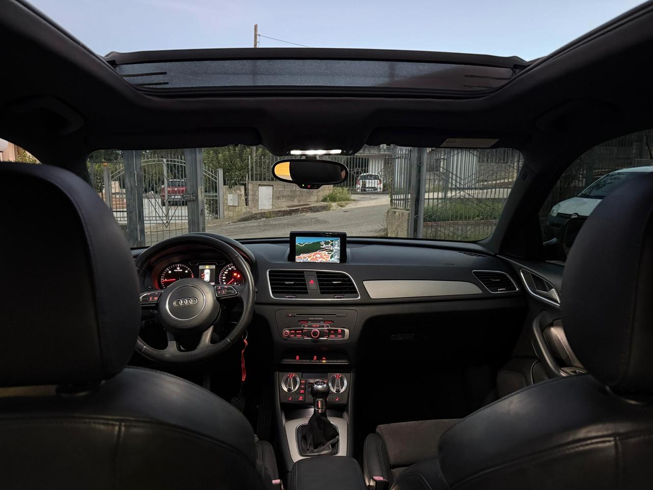 Audi Q3 2.0Tdi 140CV S-Line Tetto Full