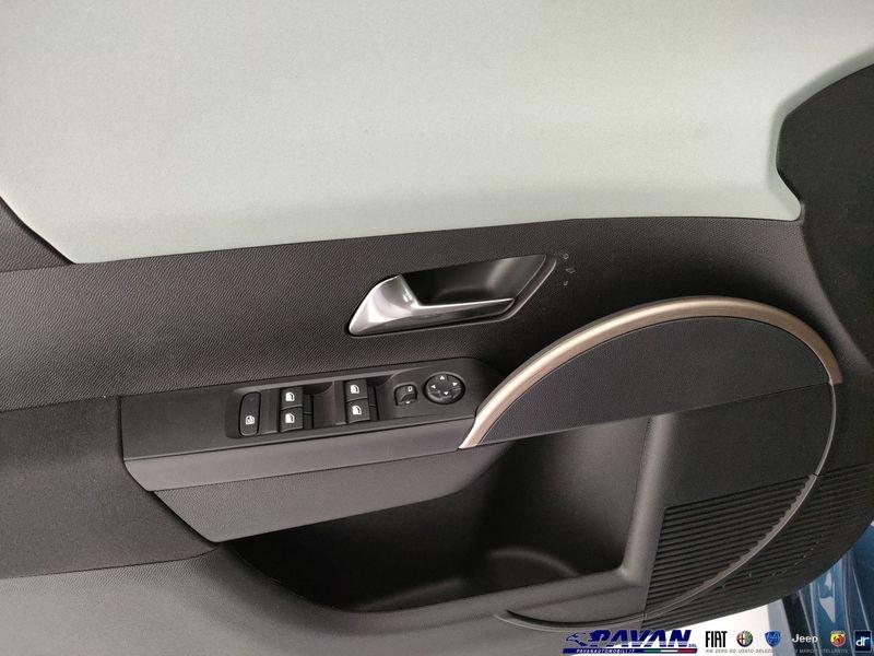 Lancia Ypsilon 1.2 Hybrid e-DCT