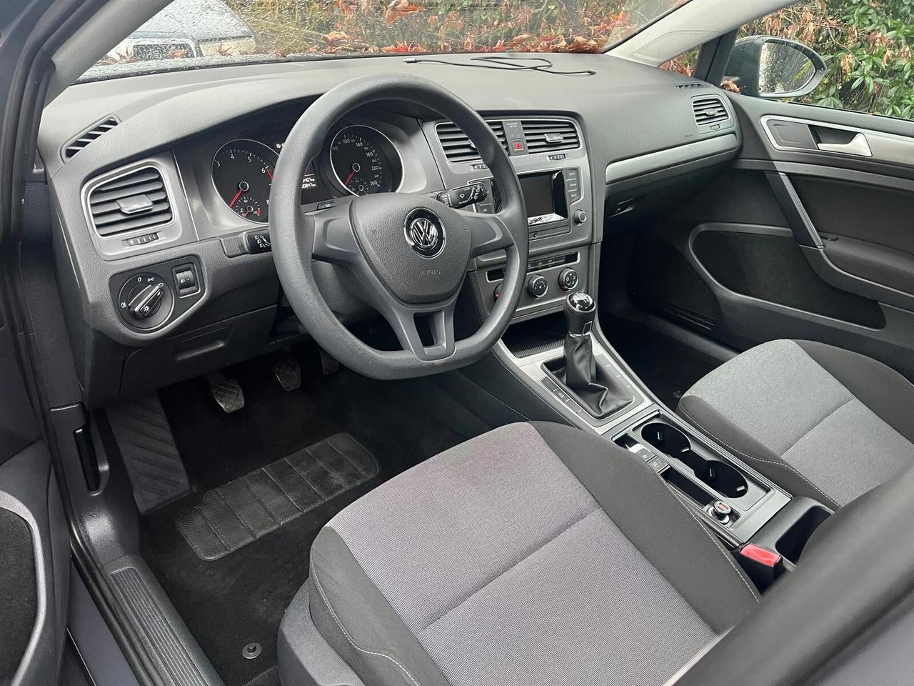 Volkswagen Golf Golf VII 5p 1.2 tsi Tech - NEOPATENTATI OK